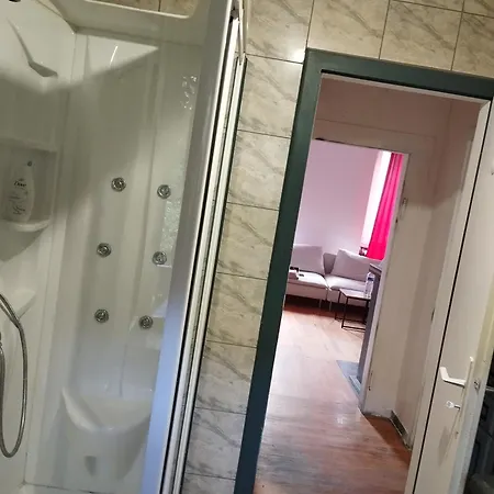 Centre Et Marche De Noel Apartman *